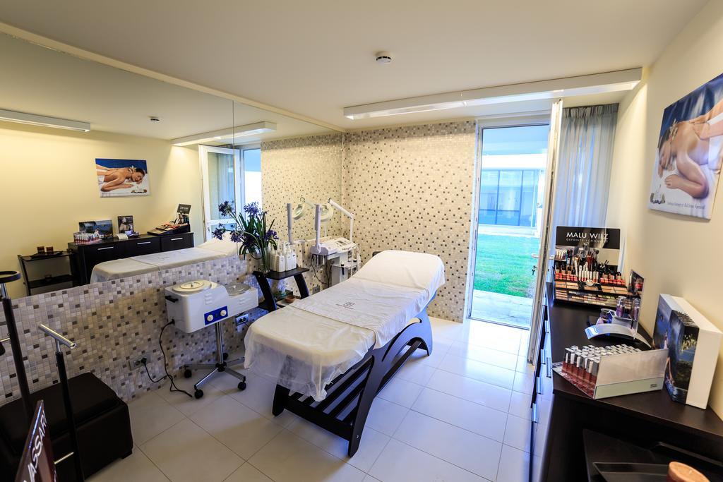 Carmen International - Fost Becali Hotel 5*